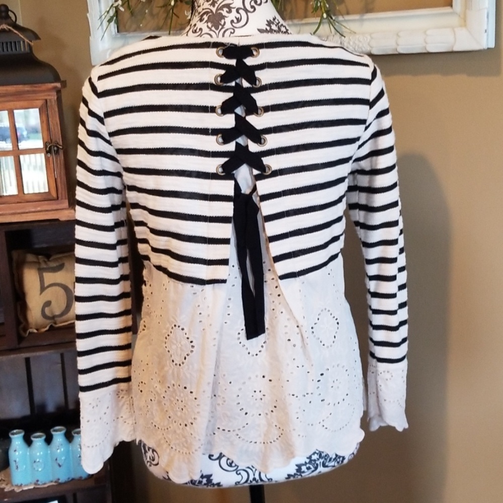 NEW! Cupio Lace Up & Eyelet Top!